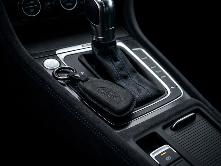 key with gearstick